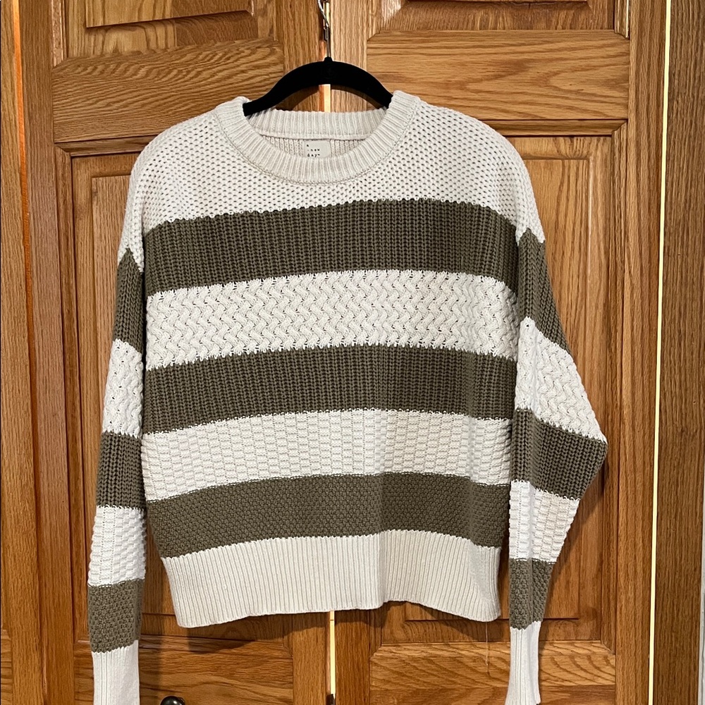 a new day Striped Crew Neck Sweater - White and Brown
